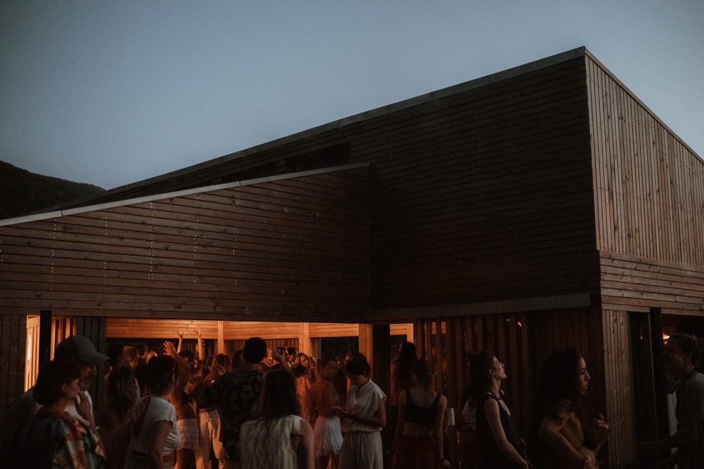 EDLX festival gathering moment